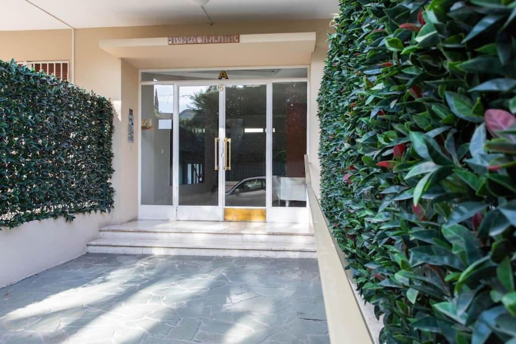 Appartamento A6- 2 Bdr Incredible Sea View - Ac, Garage & Terrace Antibes Esterno foto